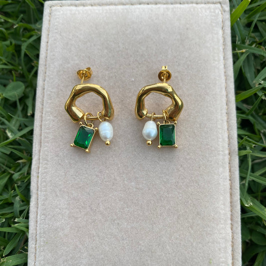 Dainty pearl earrings with stainless steel base