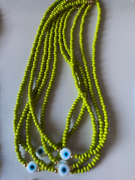 Green ojito necklace