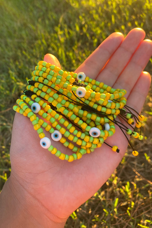ojito multiple colored bracelet